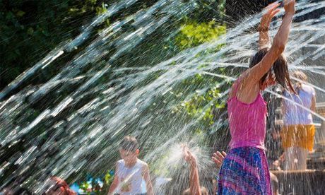 ¿Cómo sobrevivir el calor en una ciudad congestionada?